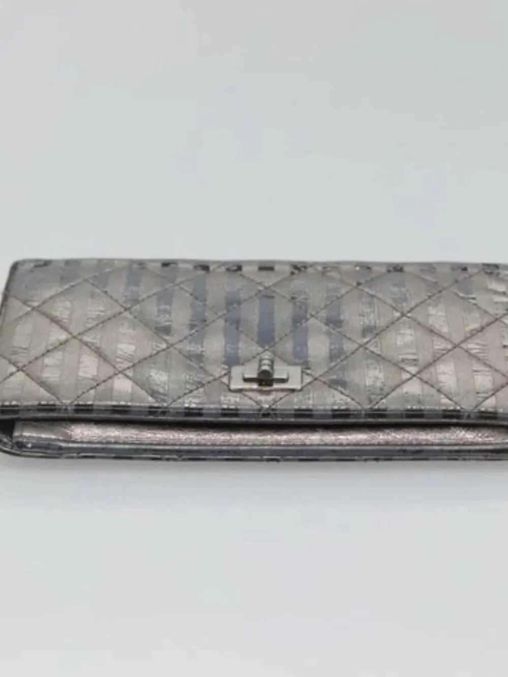 CHANEL 2.55 Matelasse Long Wallet Leather Silver CC Auth bs25537